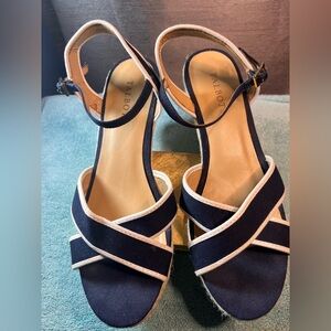 TALBOTS Navy and white Strappy Espadrilles wedged heel Sandals Sz 9